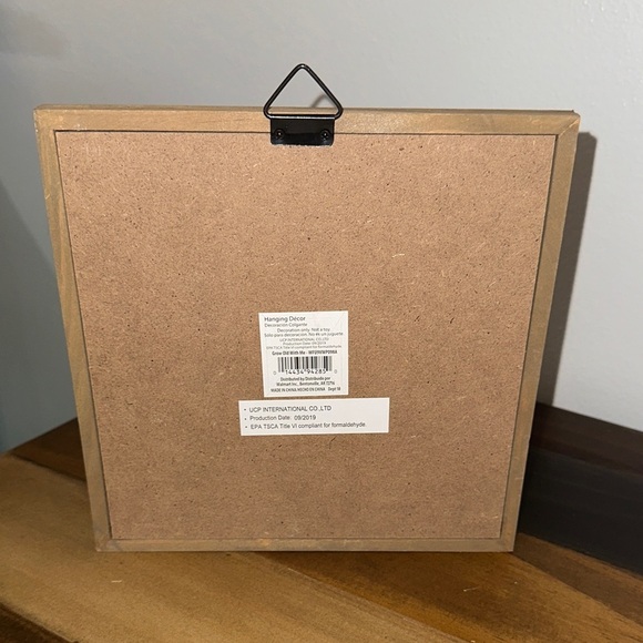 LIMITED TIME $5 ITEM!! Charming Black and White Wall Art with Wooden Frame - Picture 3 of 3